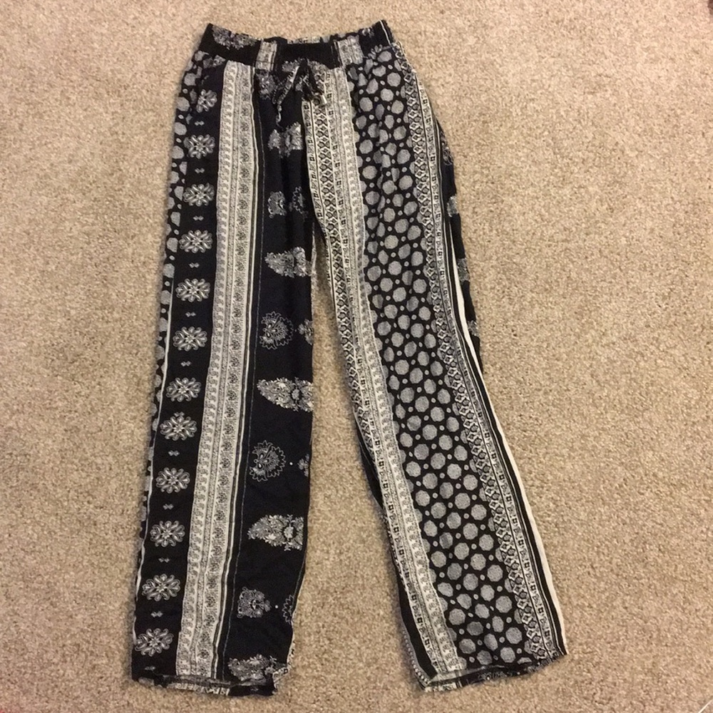 Black and White Printed Pants